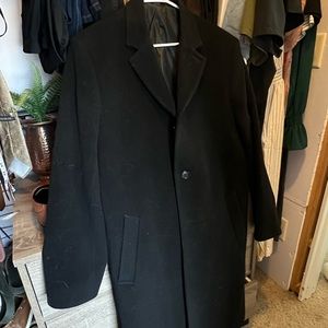Hathaway Platinum Wool and Cashmere Overcoat 42R